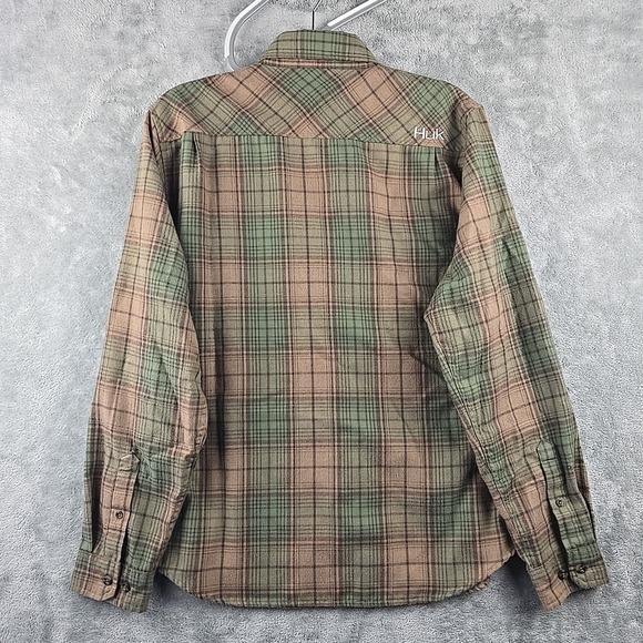 HUK Performance Flannel Shirt Mens Small Brown Green Plaid Fishing Soft - Picture 2 of 9